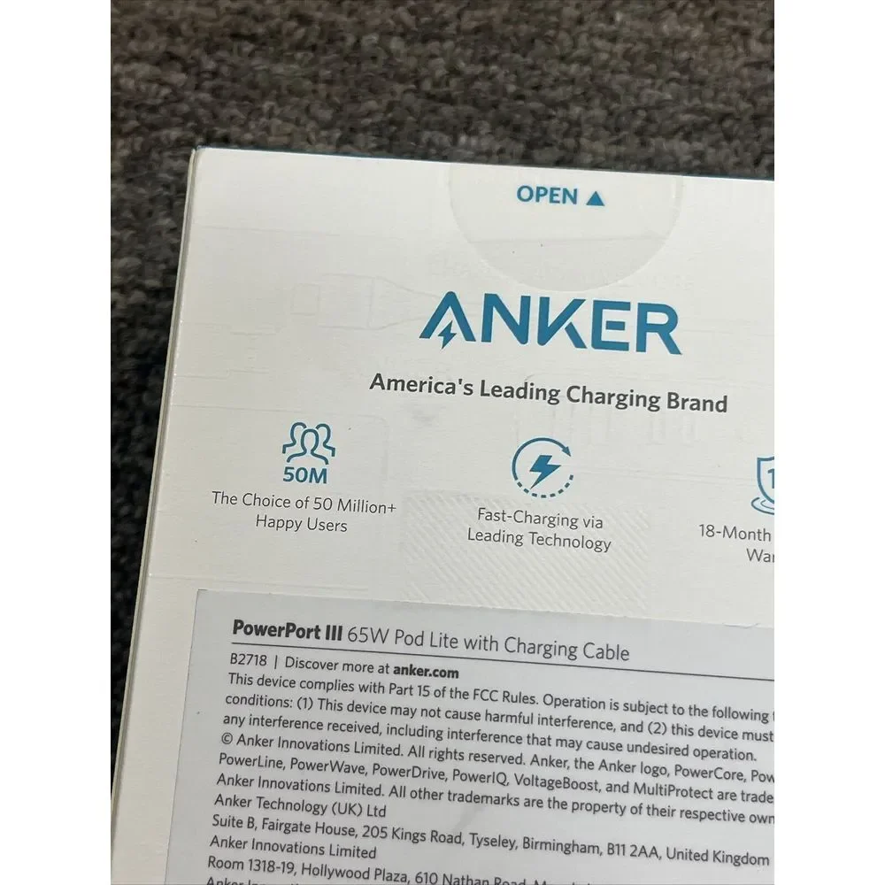 Anker‎ B2718 PowerPort III 65W Pod Lite With Charging Cable